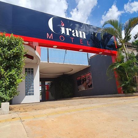 Gran Motel Gyn Гояния Экстерьер фото